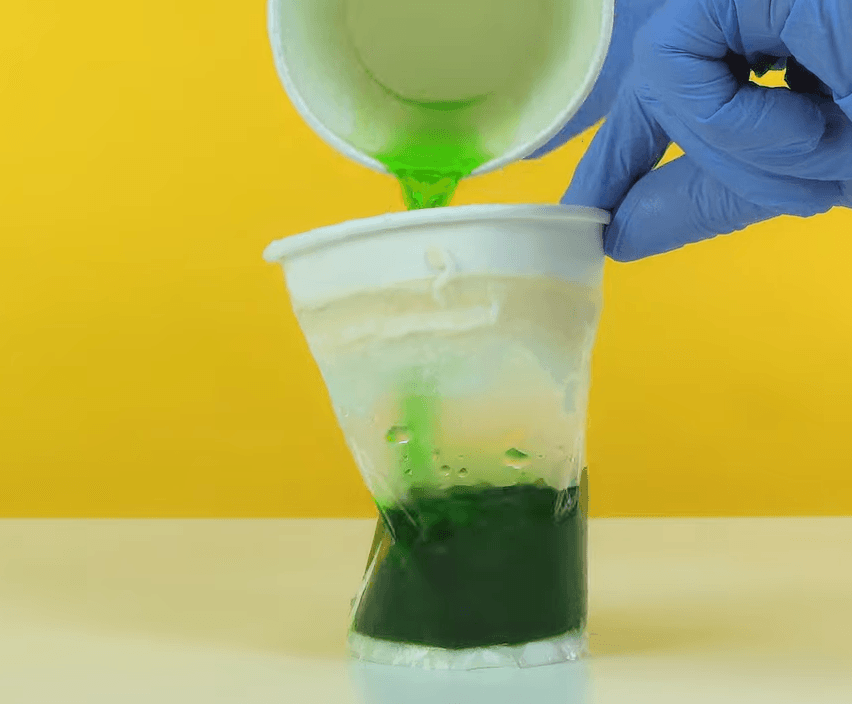 plastic liner in paper cup