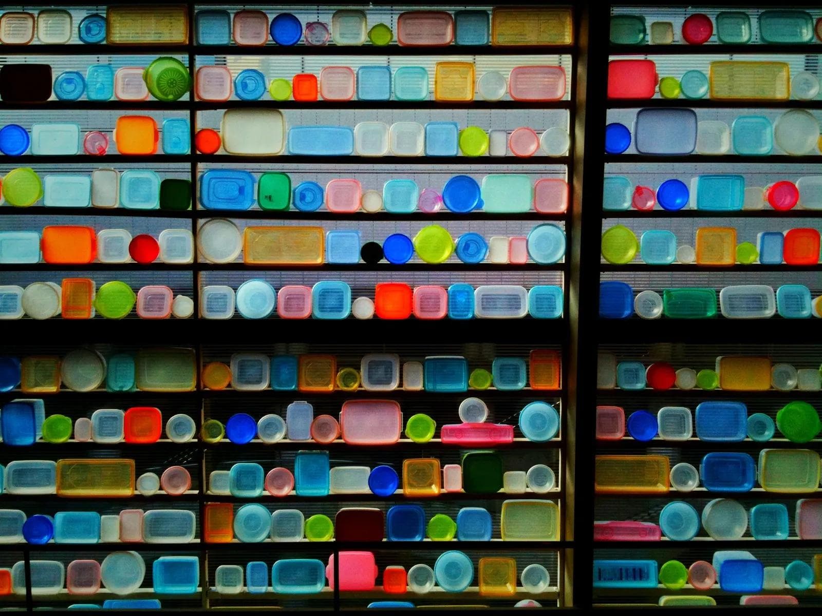 Top glass tupperware sets to reduce microplastics in 2025